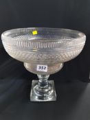 19TH CENTURY CUT GLASS TABLE CENTRE 20CM TALL, DIAMETER 26CM POSSIBLY WATERFORD