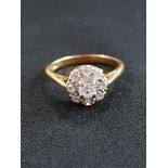 18 CARAT GOLD AND DIAMOND CLUSTER RING WITH CIRCA 0.33 CARAT OF DIAMONDS