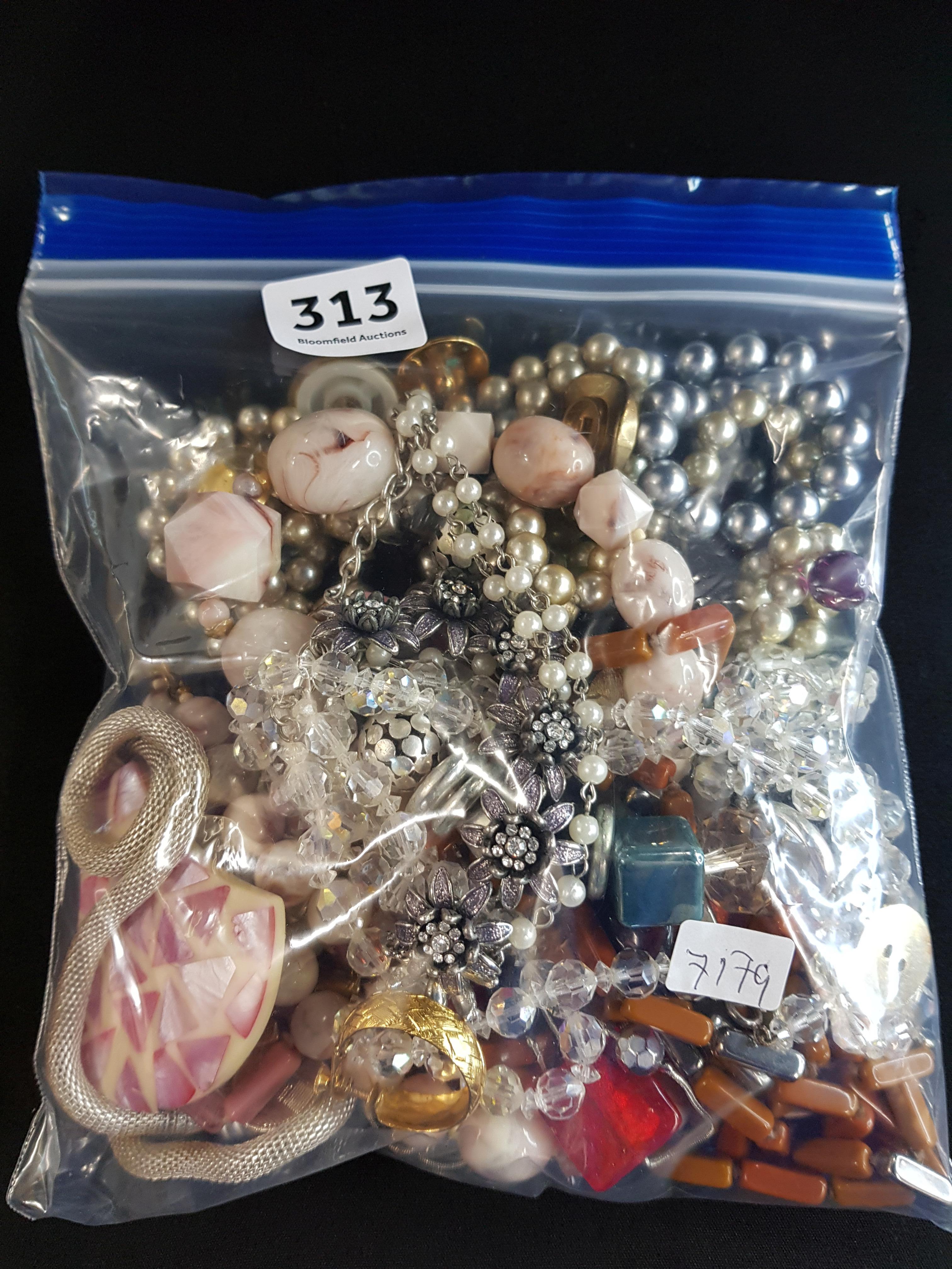 BAG OF COSTUME JEWELLERY