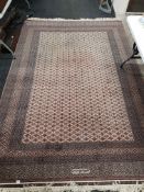PERSIAN RUG - 275 X 180 - NO WEAR OR FADING