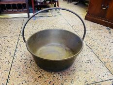 A LARGE TRADITIONAL 19TH CENTURY BRASS JAM PAN WITH RIVETED WROUGHT IRON HANDLE