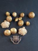 BAG LOT OF MILITARY BADGES AND BUTTONS ETC