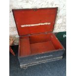 ROYAL IRISH CONSTABULARY/ROYAL ULSTER CONSTABULARY KIT BOX