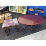 NEST OF TABLES AND OVAL COFFEE TABLE