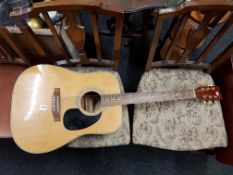 BENTON ACCOUSTIC GUITAR