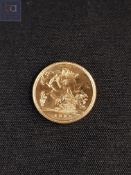 22 carat gold half sovereign Elizabeth II 1982
