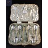 CASED SILVER TEASPOON SET AND SUGAR TONGS SHEFFIELD 1911/12 BY JOHN ROUND AND SON