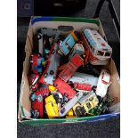 BOX OF VINTAGE MODEL CARS TO INCLUDE SPOT -ON, CORGI, DINKY ETC