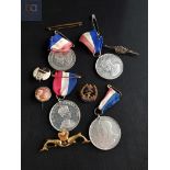 BAG OF COMMEMORATIVE MEDALS AND BADGES AND SWEETHEART BROOCHES