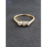 18 CARAT GOLD 3 STONE DIAMOND RING