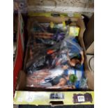 BOX OF ACTION MEN AND ACCESSORIES