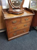 3 DRAWER OAK CHEST OF DRAWERS