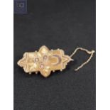 VICTORIAN 9 CARAT GOLD BROOCH