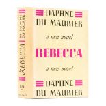 Ɵ DU MAURIER, Daphne. (1907-1989). Rebecca. First Edition. 1938.