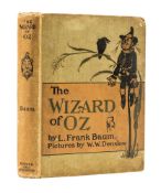 Ɵ BAUM, Frank L. The New Wizard of Oz. First UK. Edition. Hodder & Stoughton, 1906.