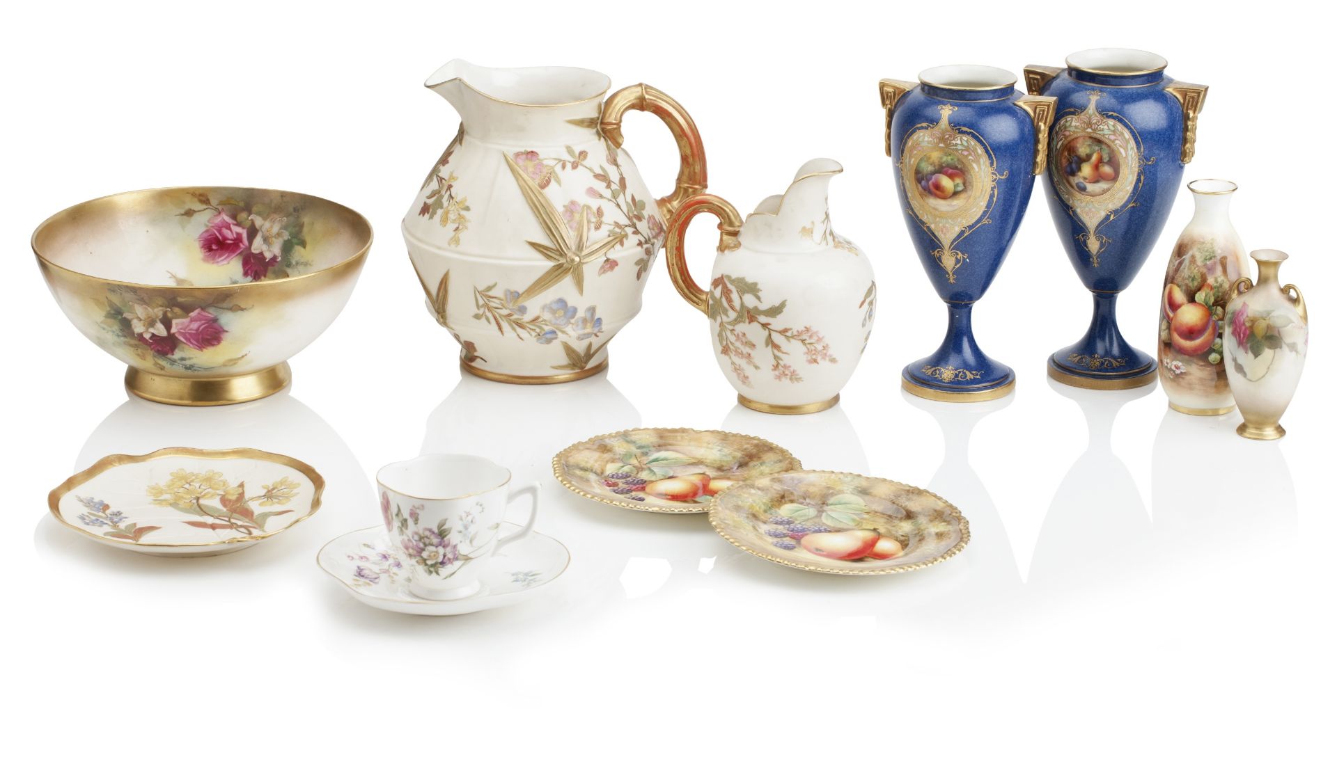 A COLLECTION OF ROYAL WORCESTER PORCELAIN