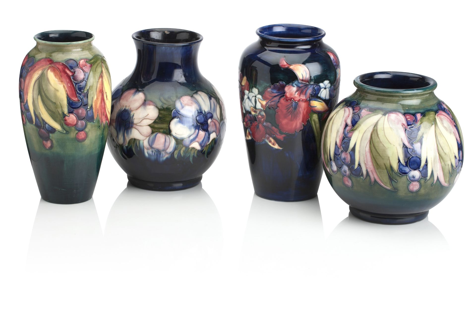 A MOORCROFT ANENOME PATTERN VASE Circa 1920