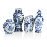 A PAIR OF CHINESE BLUE AND WHITE VASES Late Qing Dynasty (5)