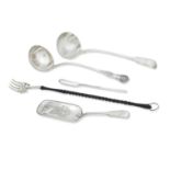 A COLLECTION OF STERLINGSILVER SERVING ITEMS (5)