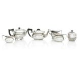 A THREE PIECE SILVER TEA SET Birmingham 1928 (6)