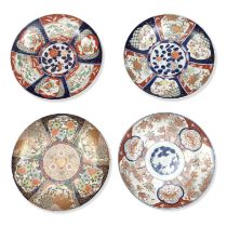 A PAIR OF LATE 19TH CENTURY JAPANESE IMARI CHARGERS (4)