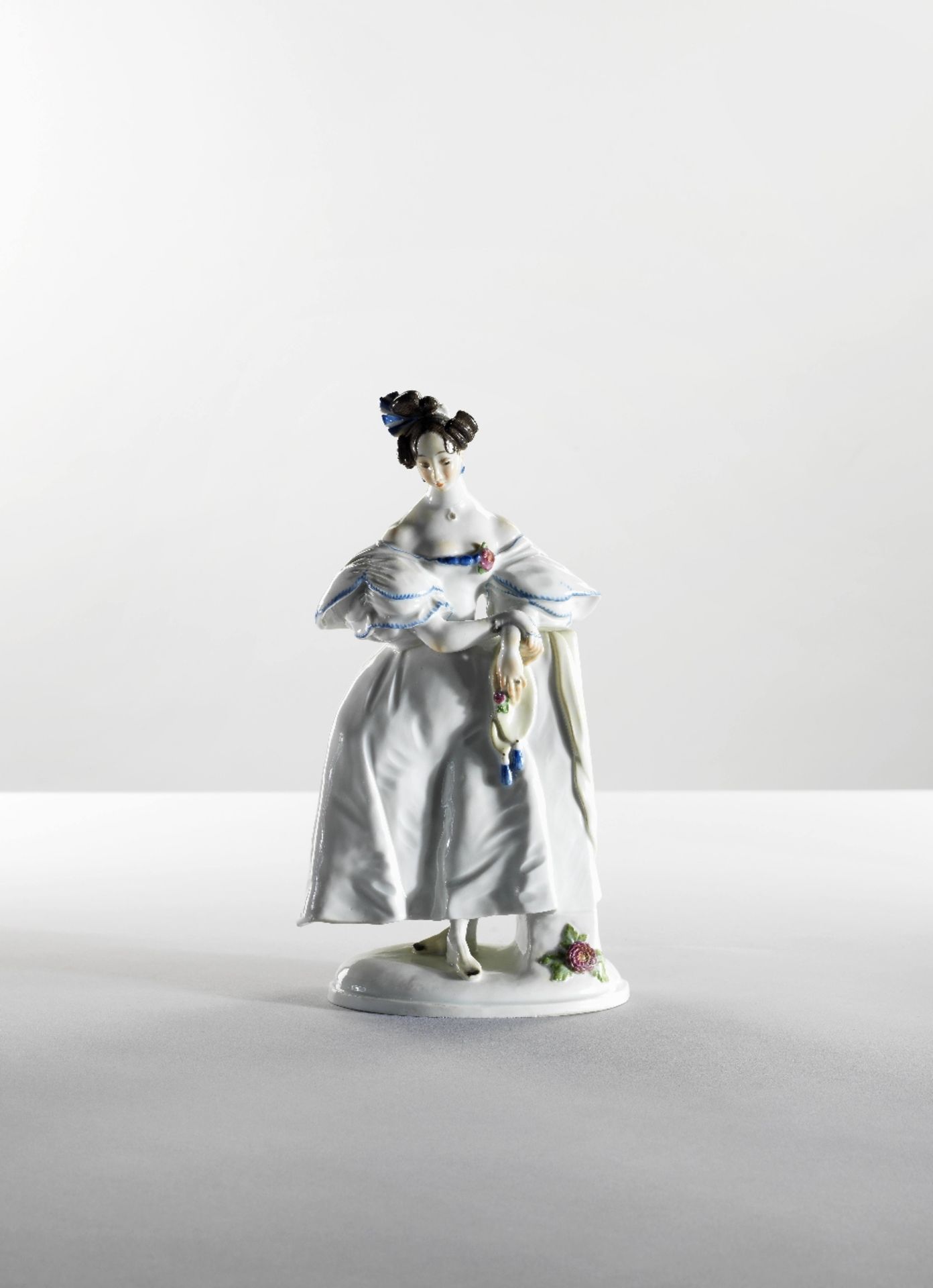 Deux figures en porcelaine formant pendants repr&#233;sentant un dandy et une femme, Meissen, cir... - Image 2 of 3