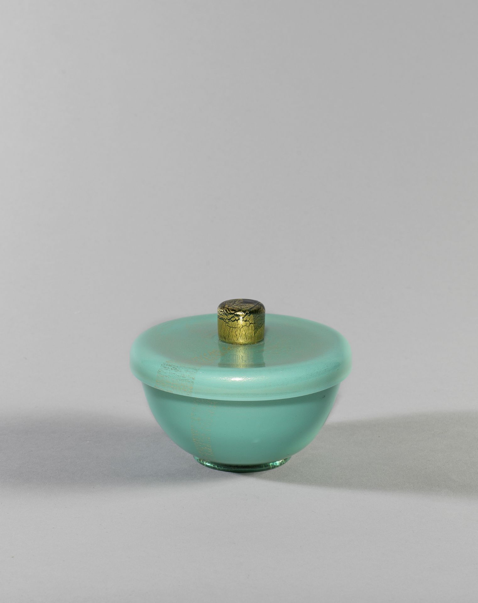 Carlo Scarpa Lidded bowl, model no. 651A, circa 1932