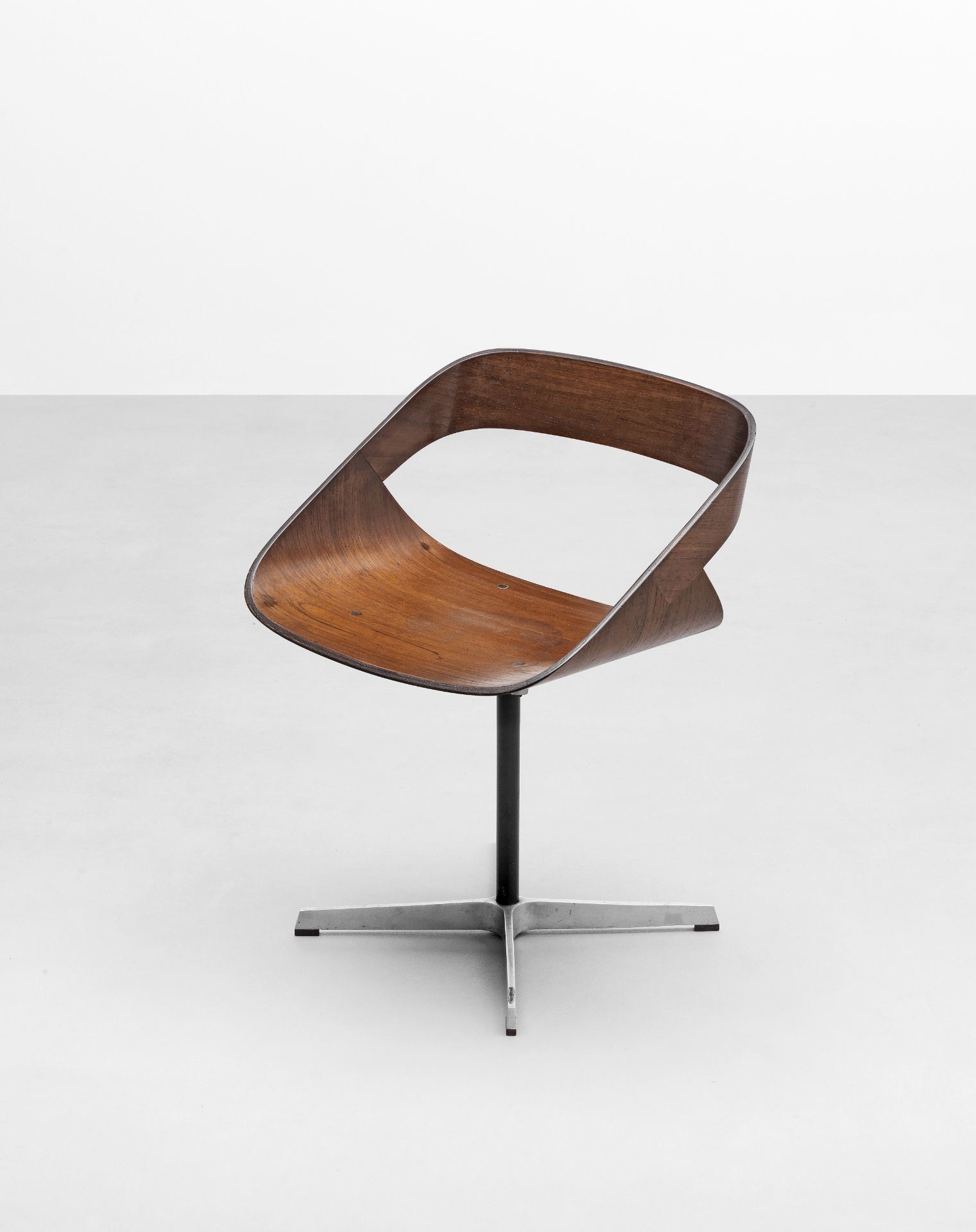 Geoffrey Harcourt Swivel chair, model no. 130, circa 1962