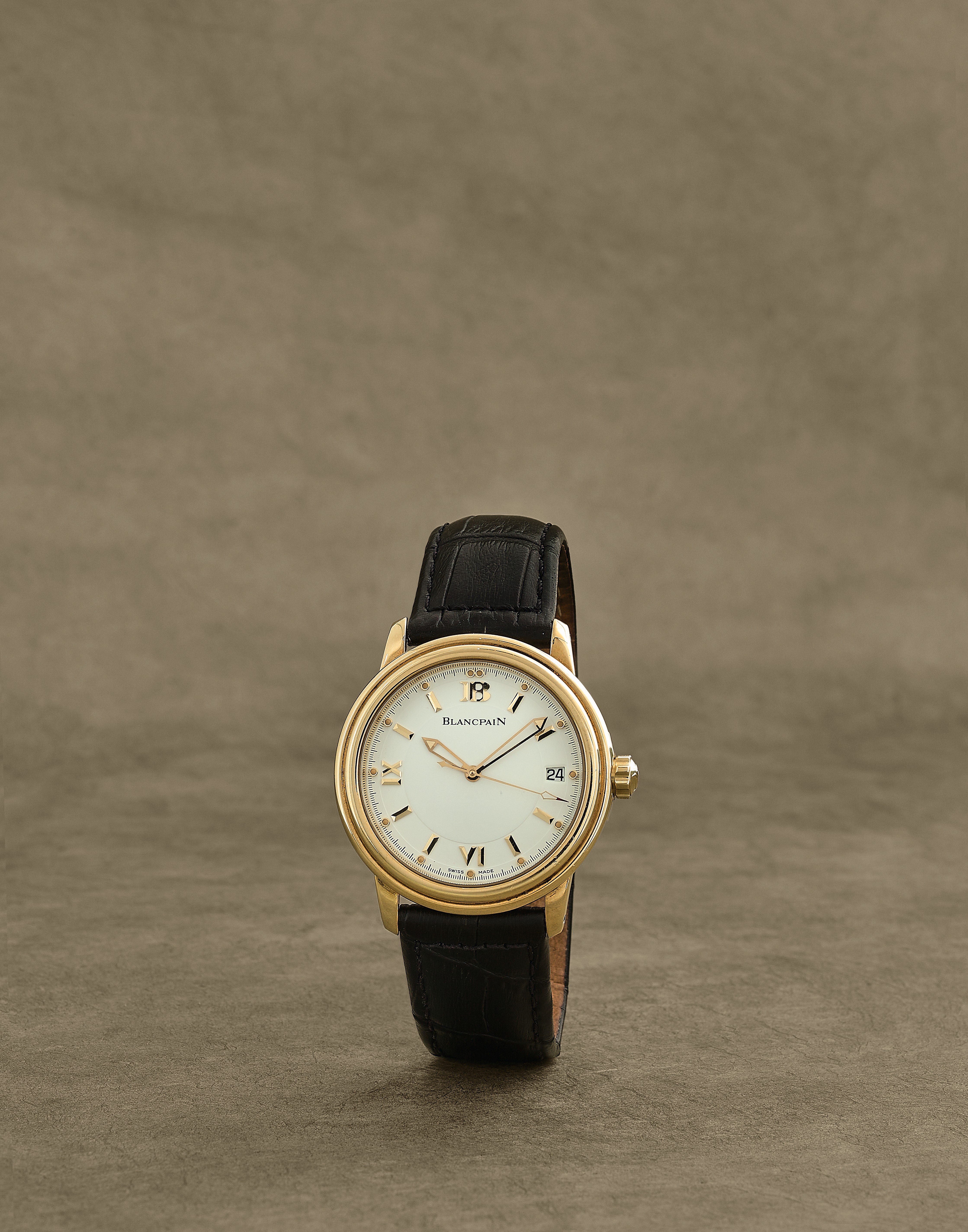 Blancpain. Montre bracelet en or jaune 18K (750) avec date mouvement automatique Blancpain. An 18...