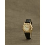 Rolex. Montre bracelet en plaque or et acier mouvement automatique Rolex. A gold plated and stain...