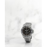 Rolex. Montre bracelet en acier avec date mouvement automatique Rolex. A stainless steel automati...