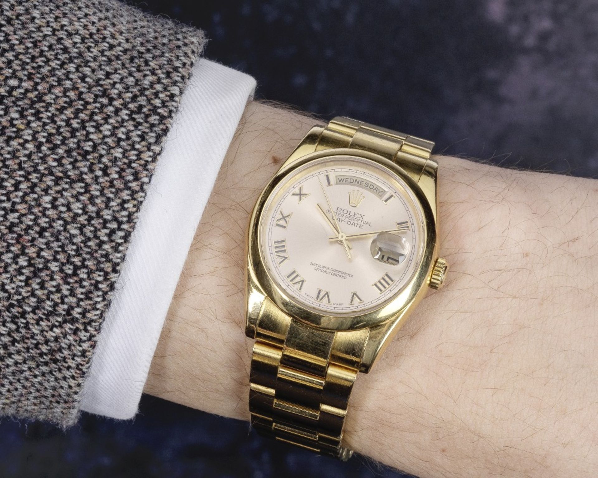 Rolex. A fine 18K gold automatic calendar bracelet watch Day-Date, Ref: 118208, Purchased 5th Ma... - Bild 2 aus 2