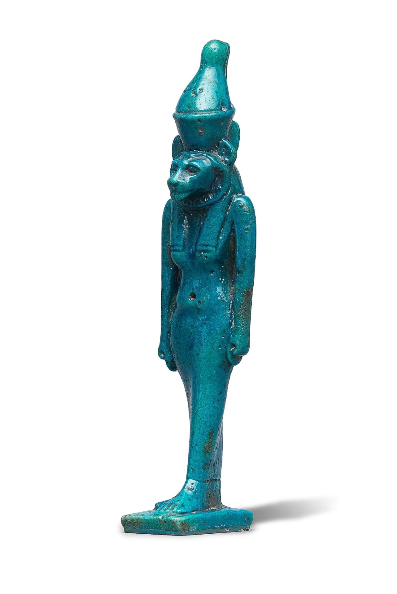 A large Egyptian deep blue glazed faience amulet of Mut - Image 3 of 4