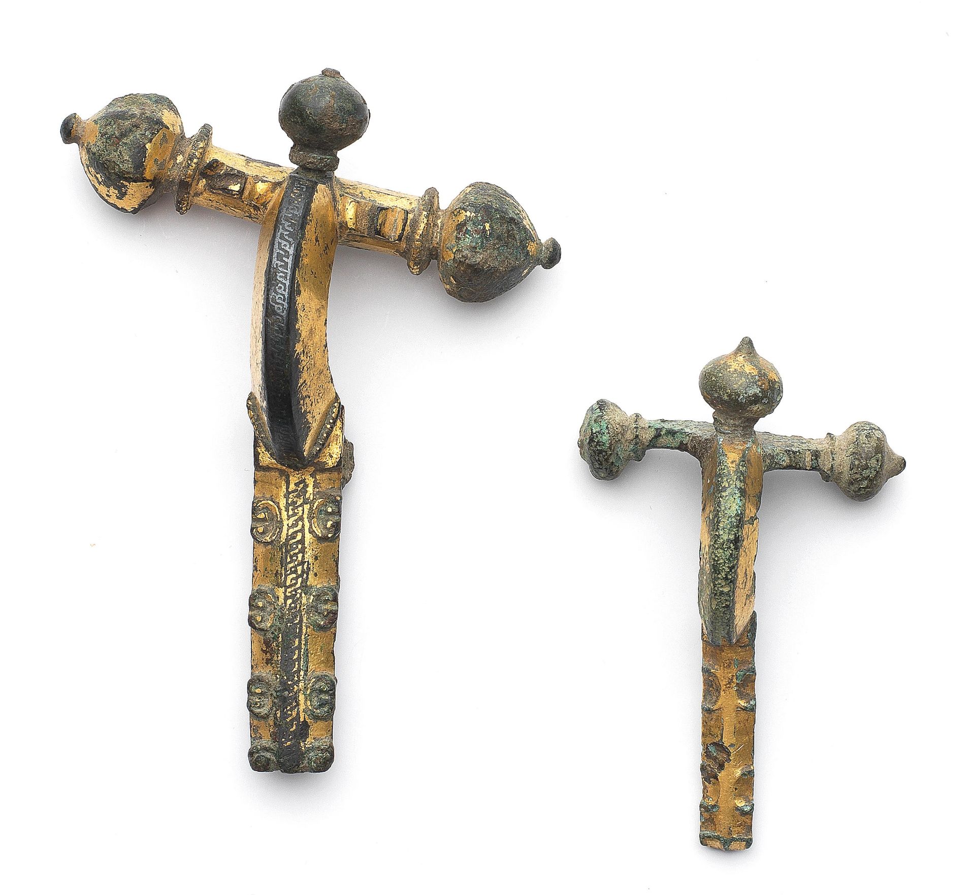 Two Roman gilt-bronze crossbow fibulae 2