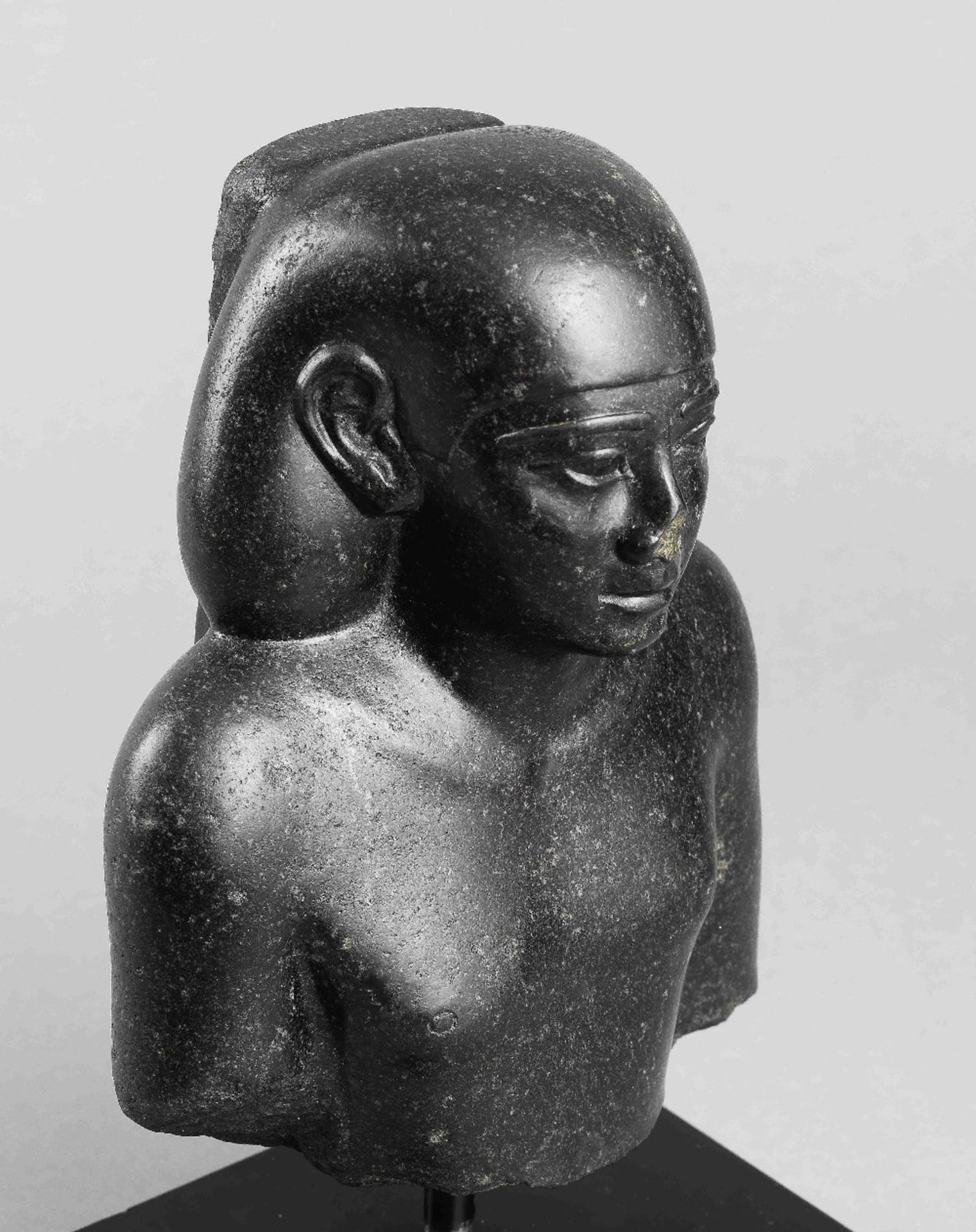 An Egyptian basalt bust of an official and priest for Wedja-Hoor-mehnet - Image 4 of 4