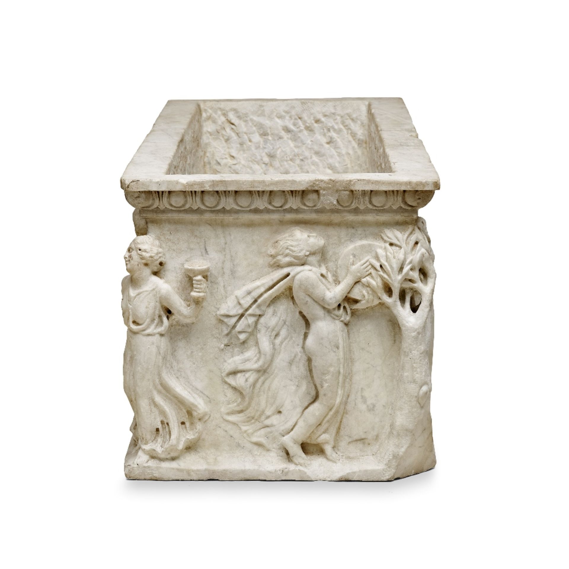 An Italian carved white marble sarcophagus, in the antique taste probably late 18th / early 19th ... - Image 2 of 5