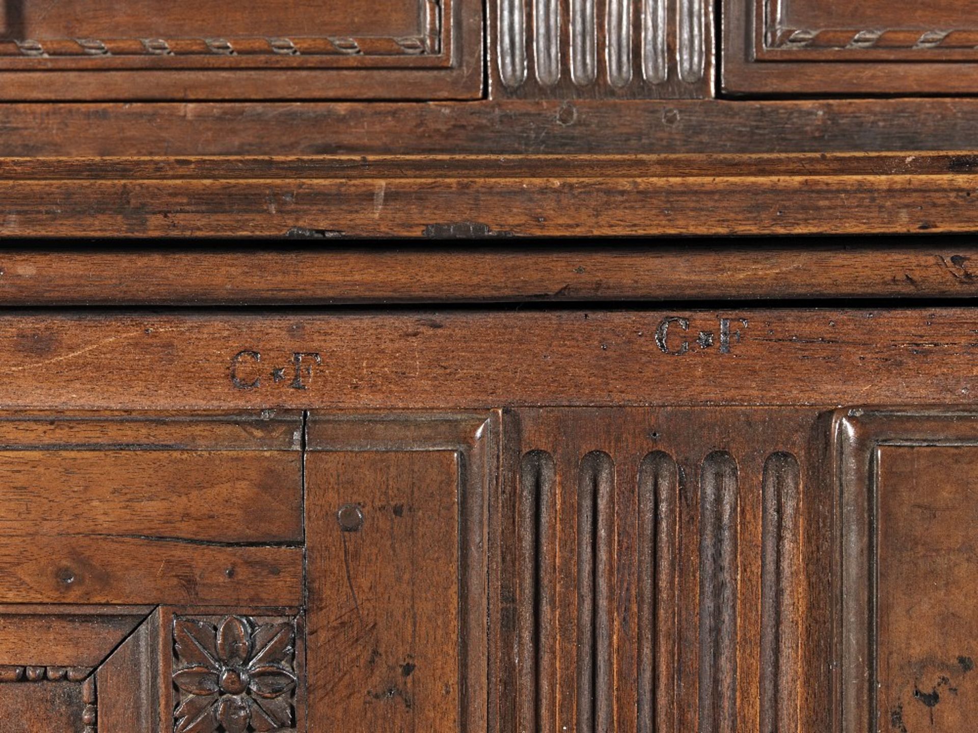 A Franco-Flemish provincial late 18th century Louis XVI carved walnut buffet a deux corps almost ... - Image 2 of 2