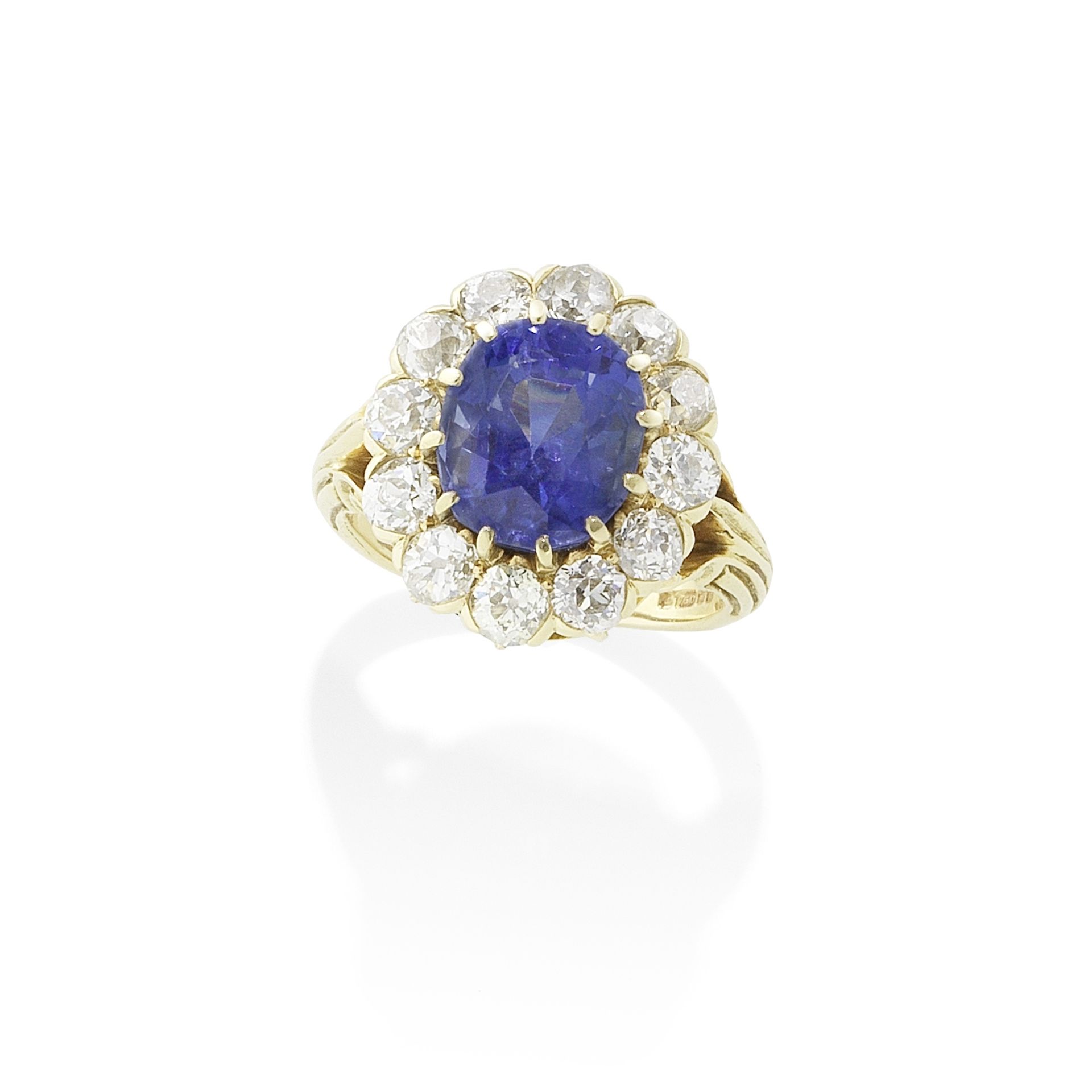 SAPPHIRE AND DIAMOND CLUSTER RING, 19TH CENTURY