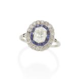 DIAMOND AND SAPPHIRE CLUSTER RING, EARLY 20TH CENTURY