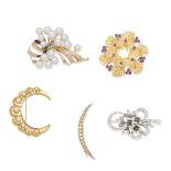 COLLECTION OF GEM-SET BROOCHES (5)