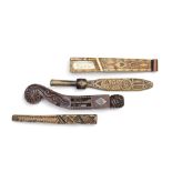 An early 19th century mahogany needle sheath (4)