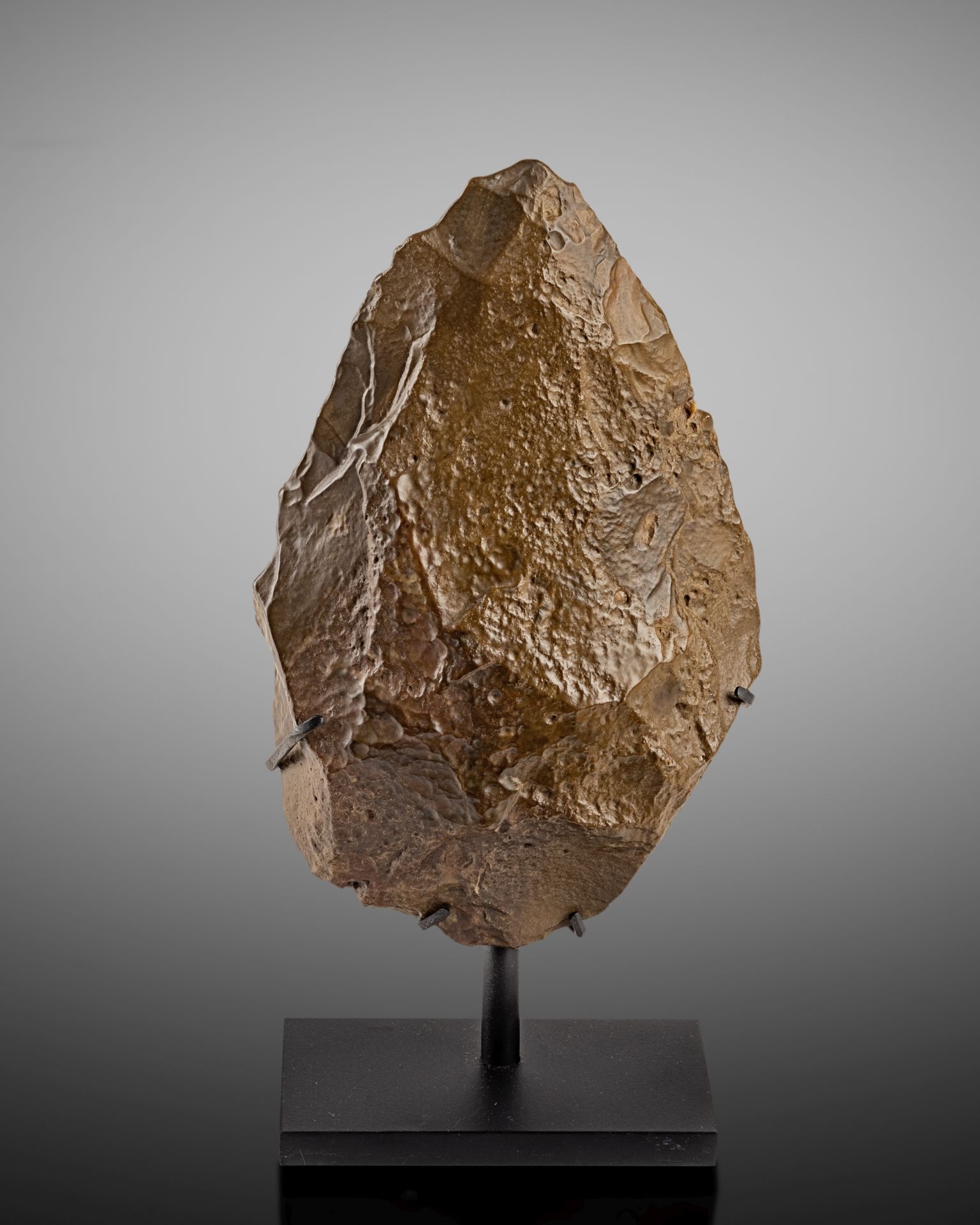 Biface du Pal&#233;olithique Paleolithic Hand-axe