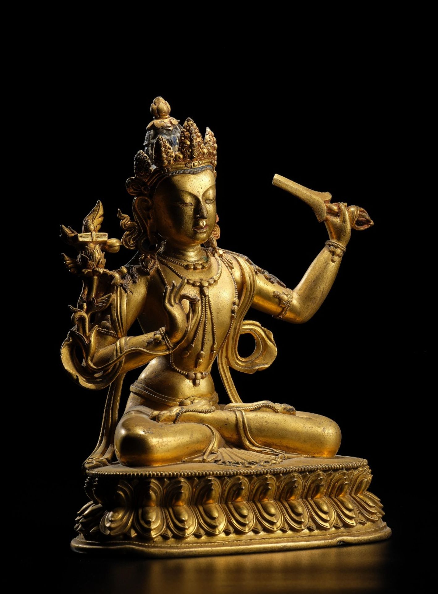 STATUETTE DE MANJUSHRI EN ALLIAGE DE CUIVRE DOR&#201; DYNASTIE QING, XVIIE SI&#200;CLE - Image 2 of 3