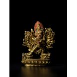 STATUETTE DE VAJRABHAIRAVA EN ALLIAGE DE CUIVRE DOR&#201; DYNASTIE QING, XVIIIE SI&#200;CLE