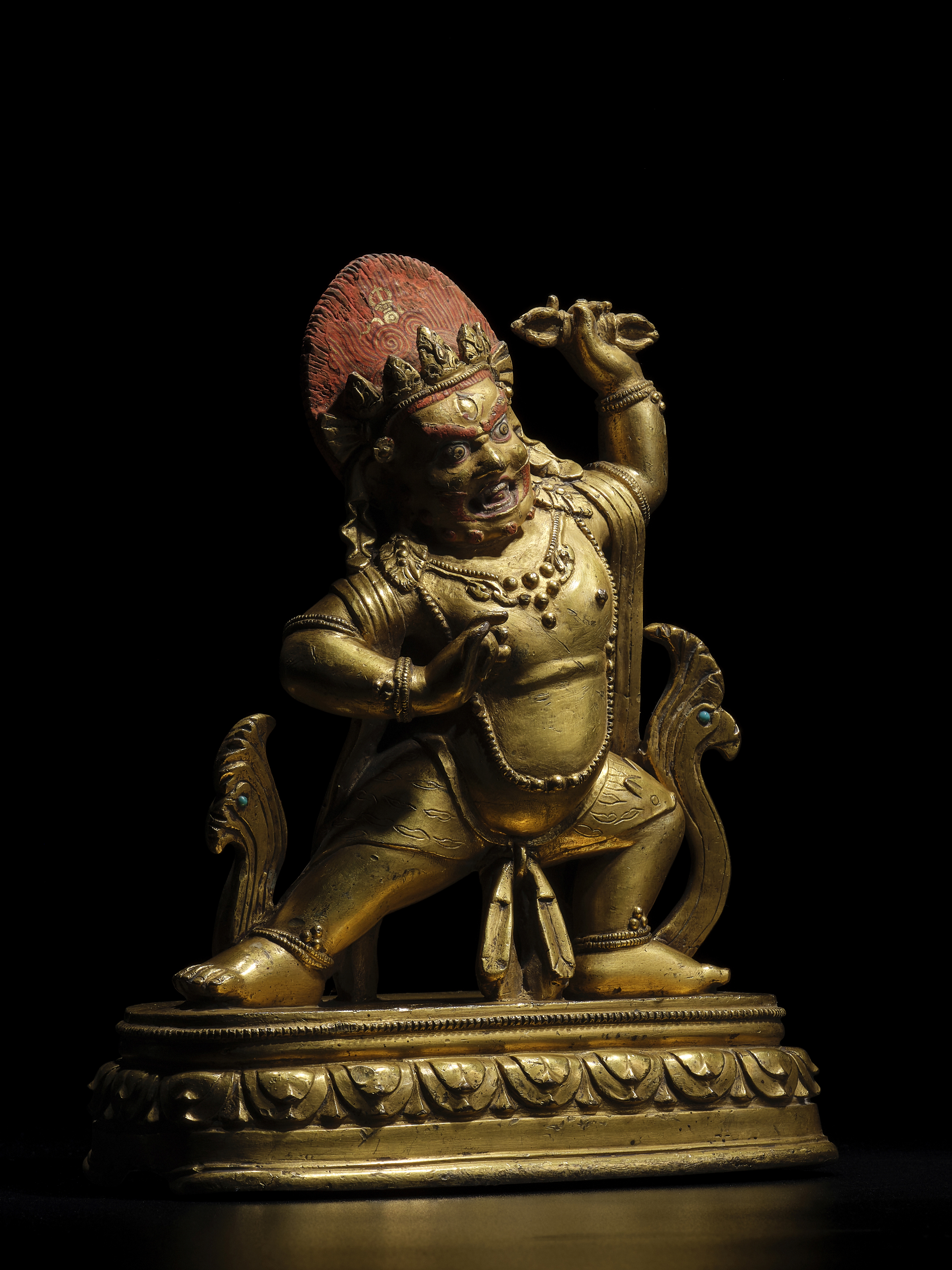 STATUETTE DE VAJRAPANI EN ALLIAGE DE CUIVRE DOR&#201; MONGOLIE, STYLE DE ZANABAZAR, XIXE SI&#200;CLE