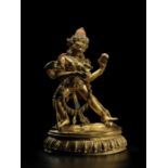 STATUETTE DE DIVINIT&#201; EN ALLIAGE DE CUIVRE DOR&#201; D'UN MANDALA DE CHAKRASAMVARA TIBET, XV...