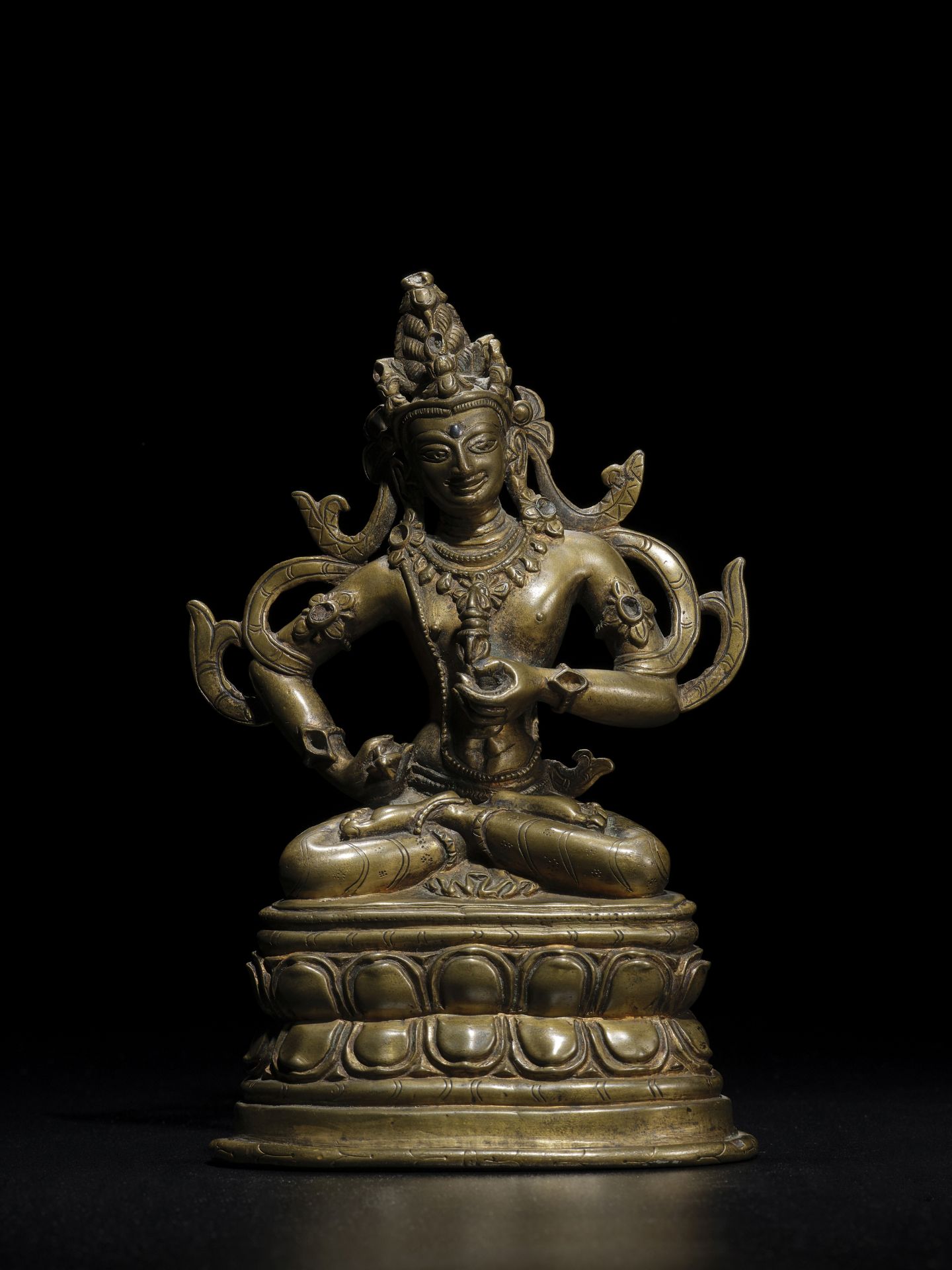 STATUETTE DE VAJRASATTVA EN LAITON INCRUST&#201; D'ARGENT TIBET, VERS XIIIE SI&#200;CLE