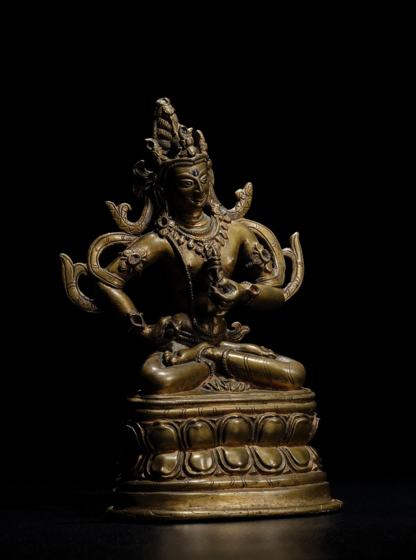 STATUETTE DE VAJRASATTVA EN LAITON INCRUST&#201; D'ARGENT TIBET, VERS XIIIE SI&#200;CLE - Image 2 of 2