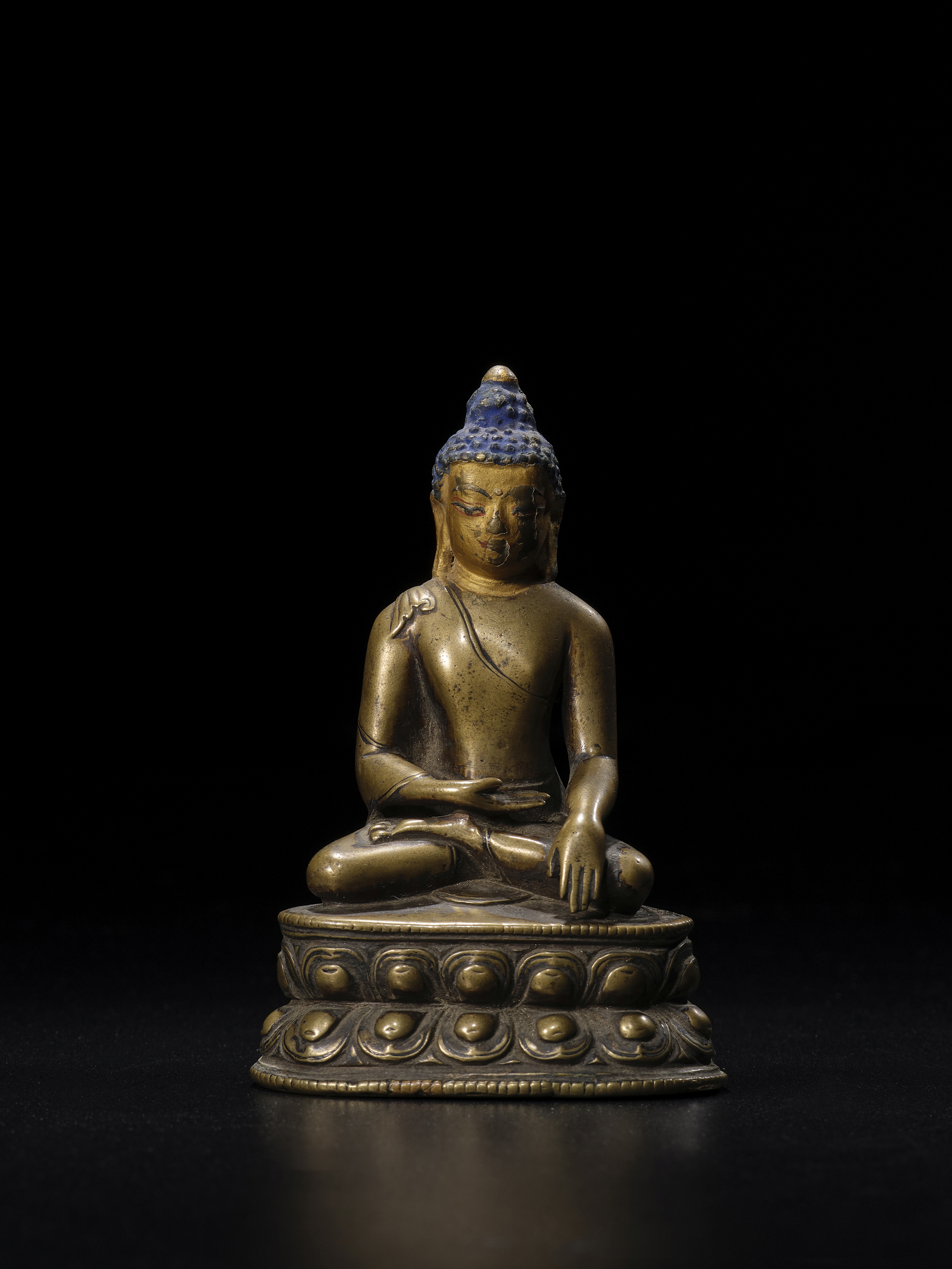 STATUETTE DE BOUDDHA EN LAITON TIBET, VERS XIIE SI&#200;CLE