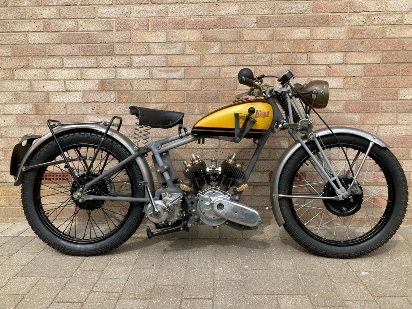 1928 James 496cc Sports Twin Project Frame no. DP 1733 Engine no. ST1983